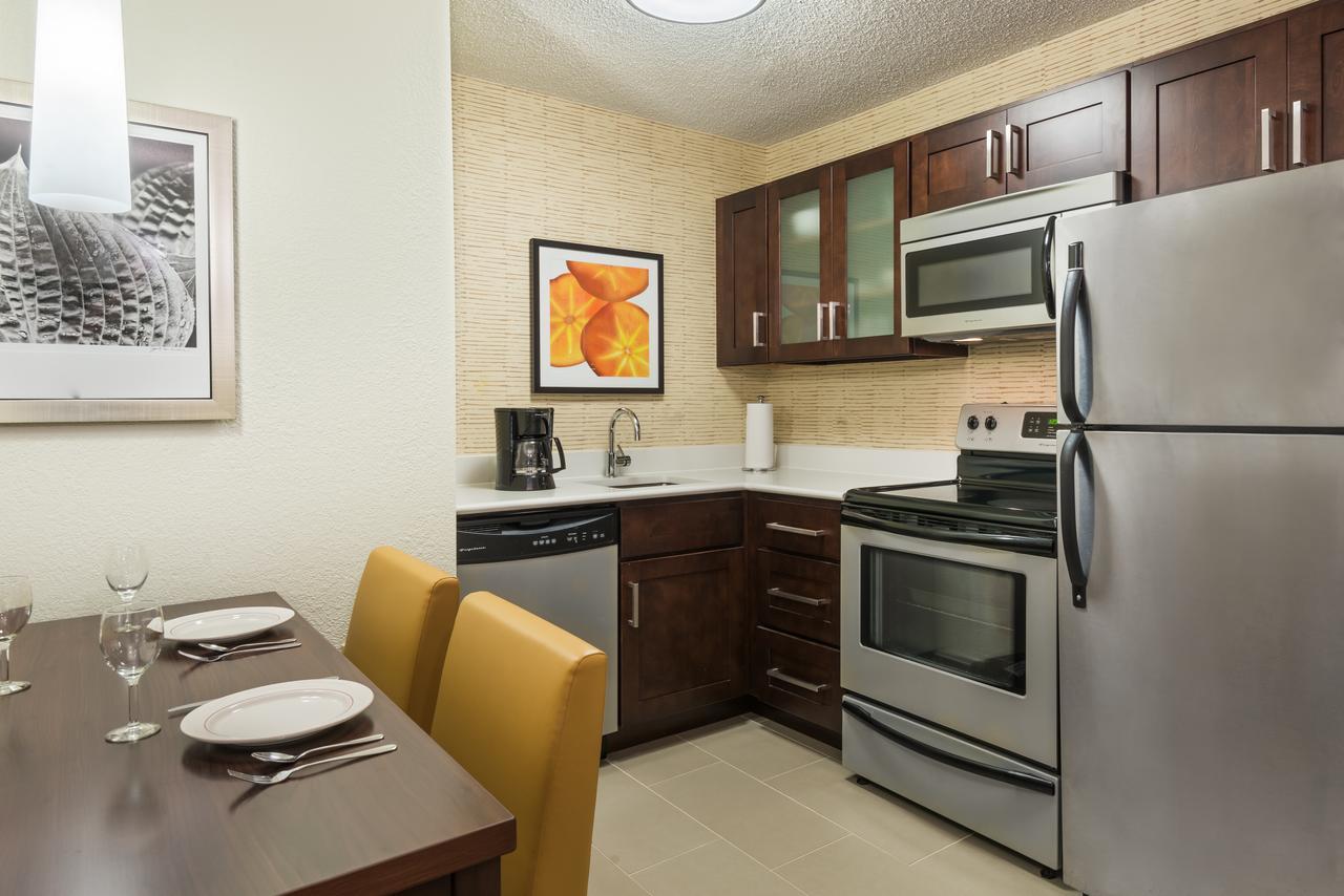 Residence Inn By Marriott Φορτ Μάγιερς Εξωτερικό φωτογραφία